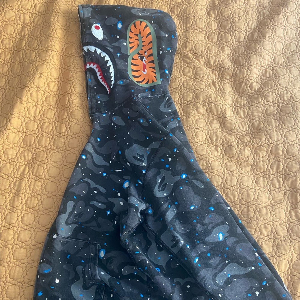 Authentic Bape Hoodie XL